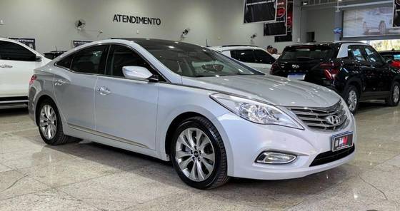 HYUNDAI AZERA 3.0 MPFI GLS V6 24V GASOLINA 4P AUTOMÁTICO